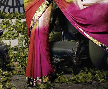Purple woven crepe saree with blouse 2