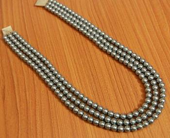 Silver Pearl Necklaces 1