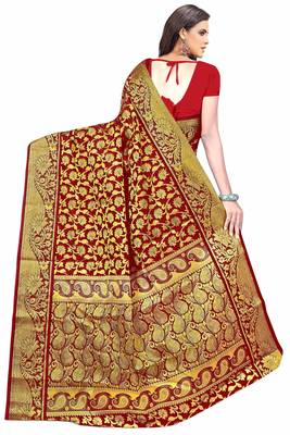 Red Woven Banarasi Saree With Blouse 2