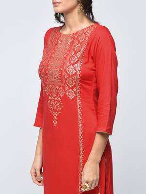 Red printed rayon  kurti 4