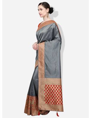 Grey woven silk blend saree with blouse 4