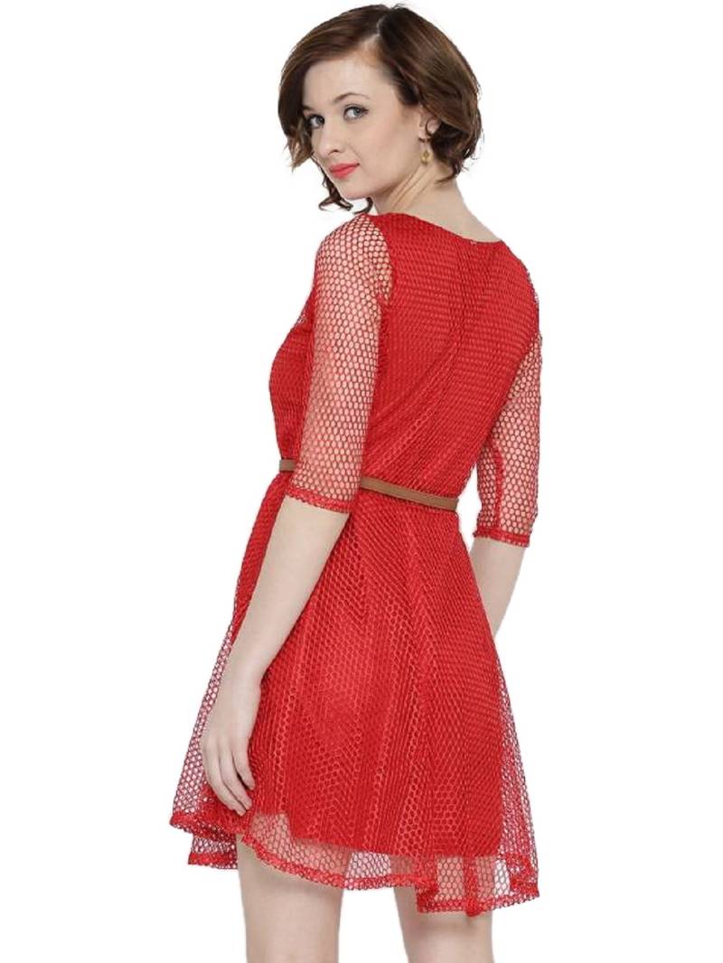 open lace back dress Mysthelle RED LACE DRESS