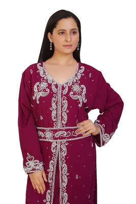 Magenta Georgette Embroidered Stone Work Islamic Kaftan 2