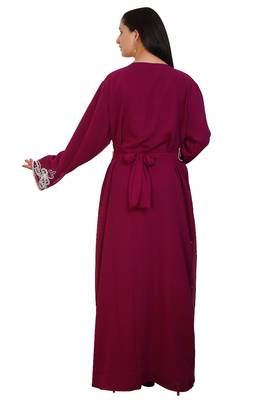 Magenta Georgette Embroidered Stone Work Islamic Kaftan 4