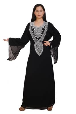 Black Georgette Embroidered Stone Work Islamic Kaftan 1