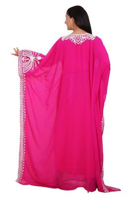 Pink Georgette Embroidered Stone Work Islamic Kaftan 2