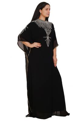 Black Georgette Embroidered Stone Work Islamic Kaftan 3