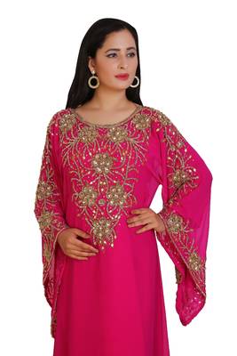 Pink Georgette Embroidered Stone Work Islamic Kaftan 2