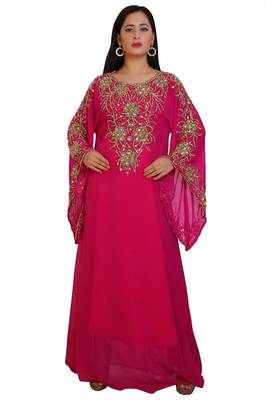 Pink Georgette Embroidered Stone Work Islamic Kaftan 1