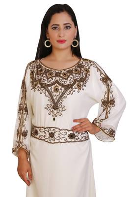 Cream Georgette Embroidered Stone Work Islamic Kaftan 4