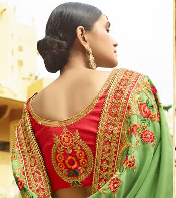 Green embroidered silk blend saree with blouse 3