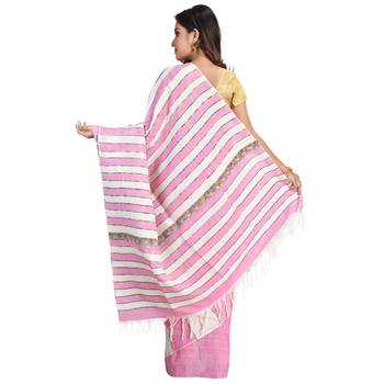 Baby pink hand woven cotton saree with blouse 3