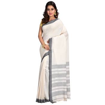 Off white hand woven cotton saree with blouse 1