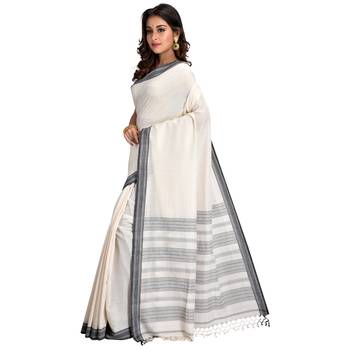 Off white hand woven cotton saree with blouse 2