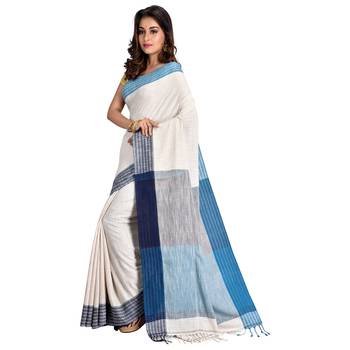 Off white hand woven cotton saree with blouse 2