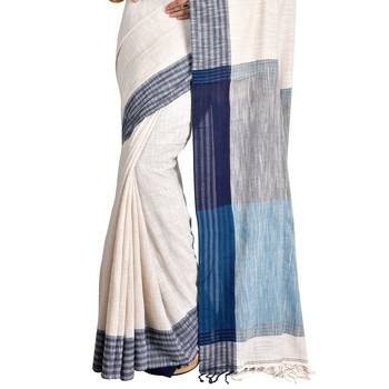 Off white hand woven cotton saree with blouse 4