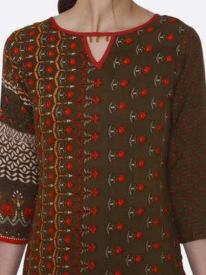 Dark-green printed rayon kurta set 4