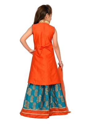 Dark-Green Embroidered Art Silk Stitched Lehenga 2