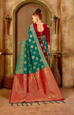 Red woven banarasi saree with blouse 2