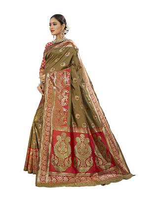 Green woven banarasi saree with blouse 2