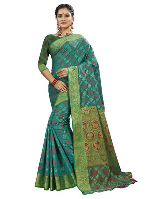 Green woven patola saree with blouse 1