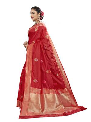 Red woven patola saree with blouse 2
