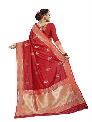 Red woven patola saree with blouse 4
