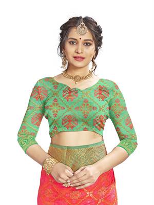 Pink woven patola saree with blouse 3