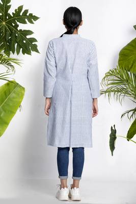 White Striped Handwoven Kurta With Collar 3