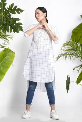 White Handwoven Kurta With Checks 1