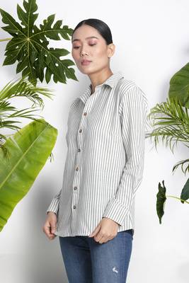 White Handwoven Cotton Shirt With Stripes 2