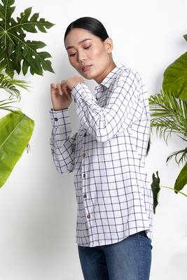 White Handwoven Cotton Shirt With Checks 2