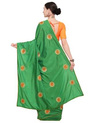 Green embroidered silk blend saree with blouse 3