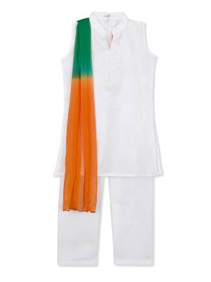 Kurti salwar with tricolor dupatta 1