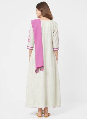 Pink printed jute salwar with dupatta 2