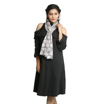 Gray self design woolen stole and dupattas 1