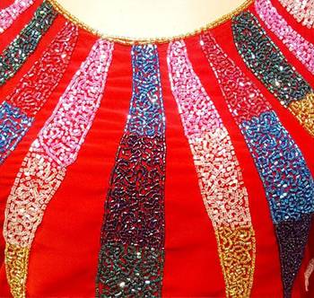 Red Georgette Embroidered Zari Work Islamic Kaftans 3