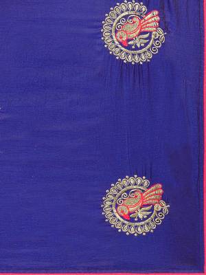 Navy Blue Embroidered silk blend Saree With Blouse 5
