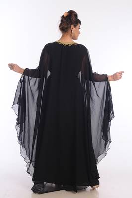 Black Georgette Embroidered Zari Work Islamic Kaftans 4