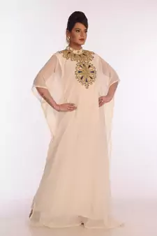 Cream Georgette Embroidered Zari Work Islamic Kaftans