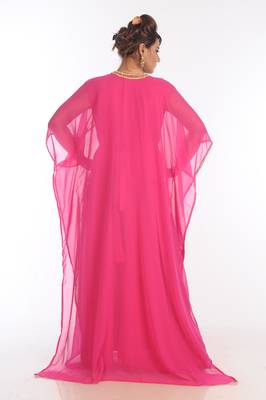 Pink Georgette Embroidered Zari Work Islamic Kaftans 5