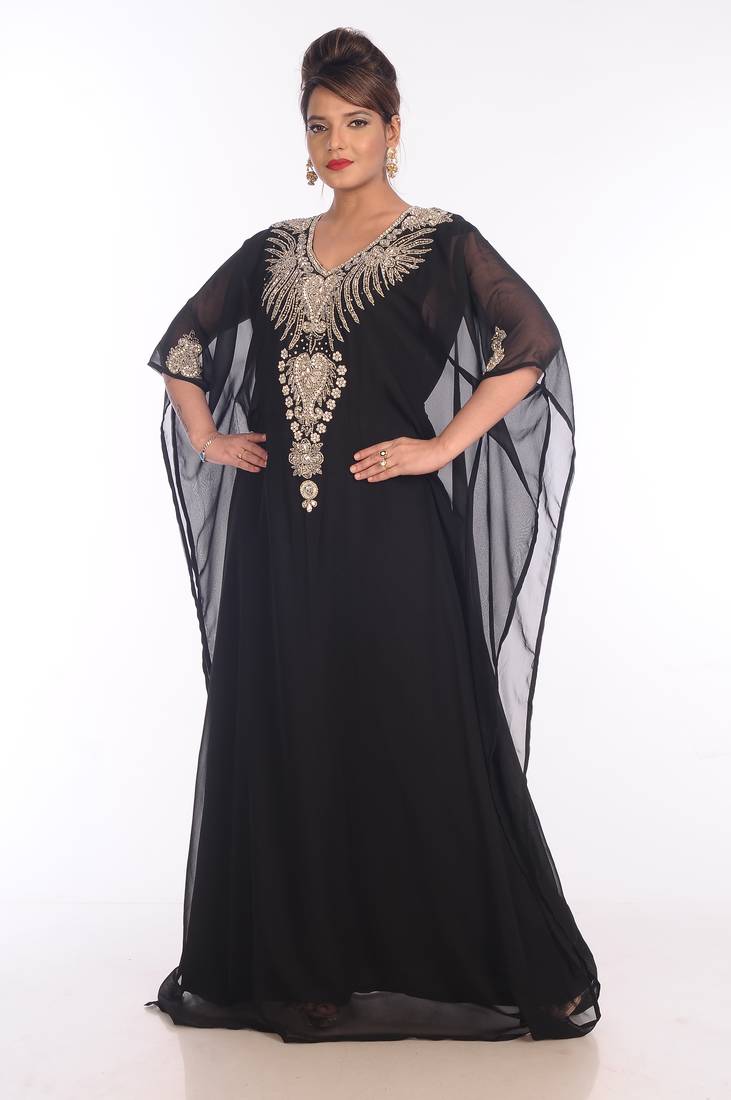 Pink Georgette Embroidered Zari Work Islamic Kaftans