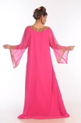 Pink Georgette Embroidered Zari Work Islamic Kaftans 2