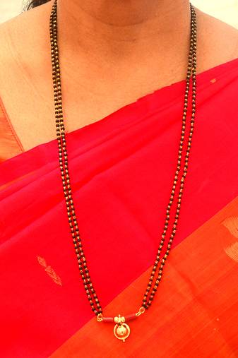 Black mangalsutra