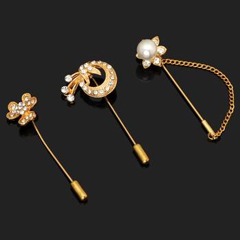Gold brooch 1