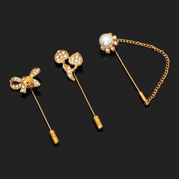 Gold Brooch 1
