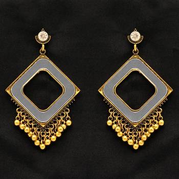 Gold Danglers Drops 1