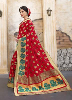 Red woven silk blend saree with blouse 3