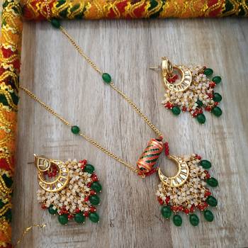 Multicolor pearl necklace sets 1