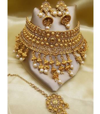Gold Cubic Zirconia Jewellery 1